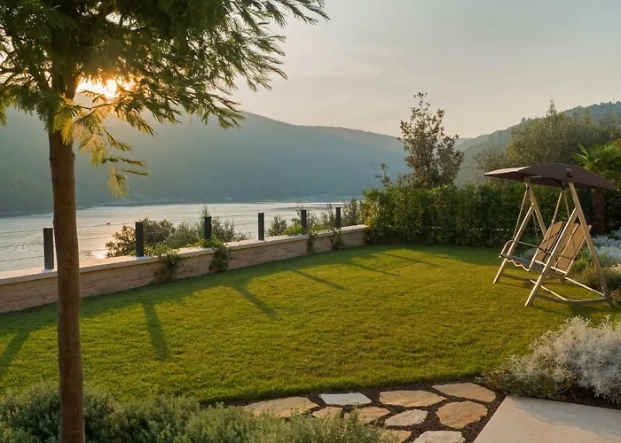 Villa Vlastelini Ii By Interhome Hrvatini