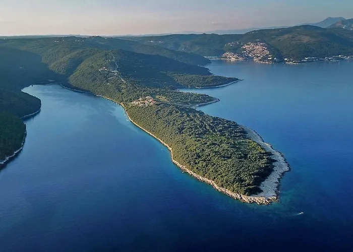 Vlastelini Ii By Interhome